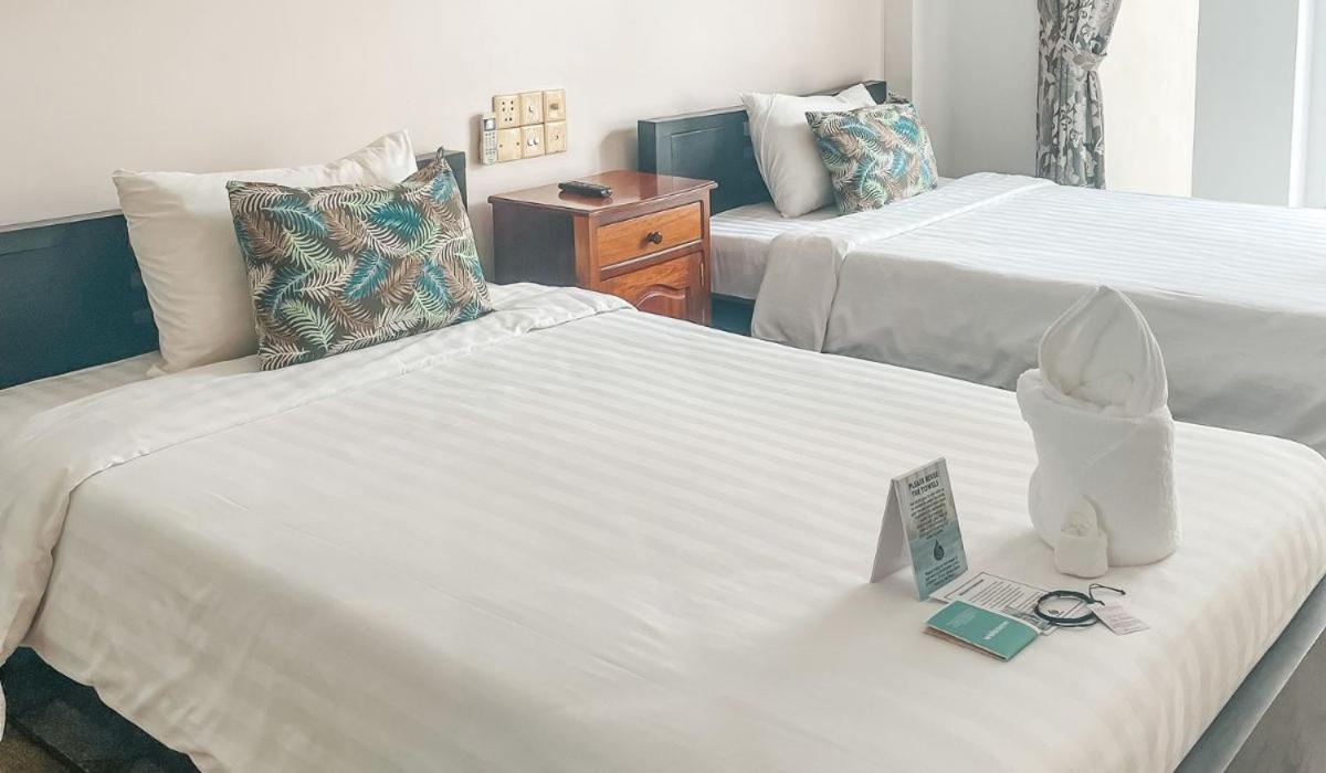 The Bygone Hotell Siem Reap Exteriör bild